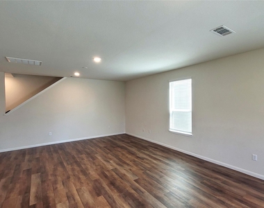 23839 Wimble Drive - Photo Thumbnail 8
