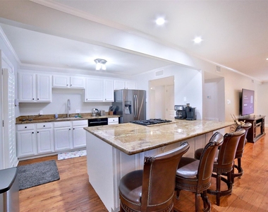 2625 Peckham Street Street - Photo Thumbnail 6