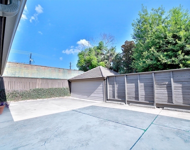 2625 Peckham Street Street - Photo Thumbnail 26