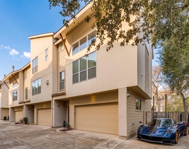 5219 Kiam Street - Photo Thumbnail 4