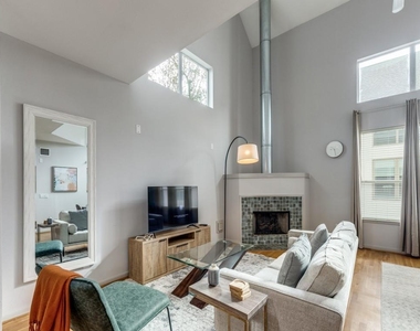 5219 Kiam Street - Photo Thumbnail 11