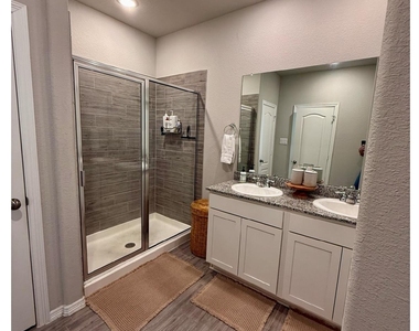 834 Redinger Ridge Drive - Photo Thumbnail 4