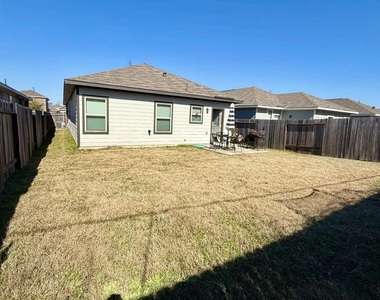 834 Redinger Ridge Drive - Photo Thumbnail 8