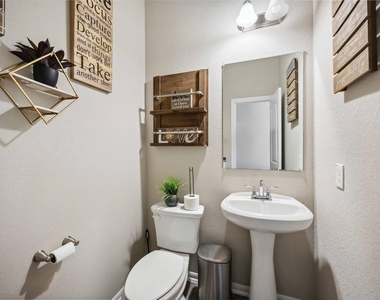 12419 Alora Bluff Trail - Photo Thumbnail 23