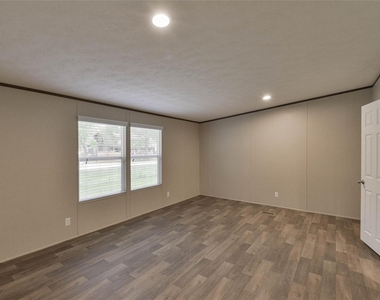 25150 Faraway Lane - Photo Thumbnail 9