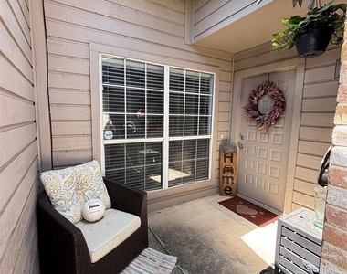 30 Oak Villa Road - Photo Thumbnail 2