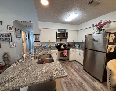 30 Oak Villa Road - Photo Thumbnail 9