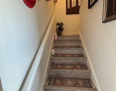 30 Oak Villa Road - Photo Thumbnail 16
