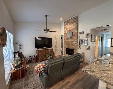 30 Oak Villa Road - Photo Thumbnail 3