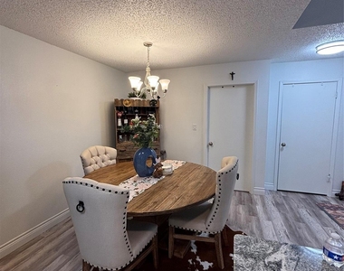 30 Oak Villa Road - Photo Thumbnail 7