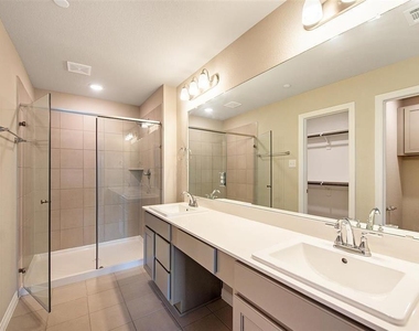 8016 Scanlan Trail - Photo Thumbnail 9