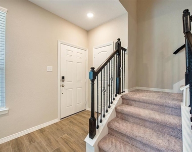 8016 Scanlan Trail - Photo Thumbnail 1