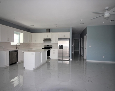 956 County Road 281 - Photo Thumbnail 1