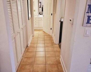 180 Portside Avenue - Photo Thumbnail 13