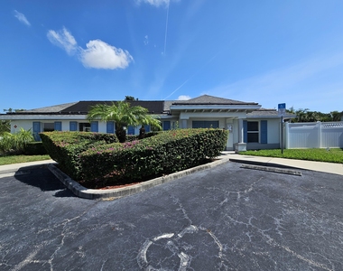 180 Portside Avenue - Photo Thumbnail 7
