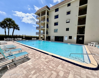 8494 Ridgewood Avenue - Photo Thumbnail 19