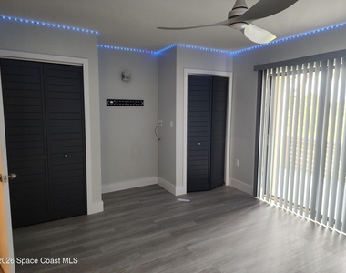 3136 Finsterwald Drive - Photo Thumbnail 5
