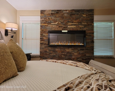 3072 Finsterwald Drive - Photo Thumbnail 18