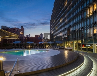 West 54th Street - Photo Thumbnail 10