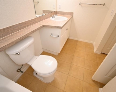 36015 Deer Creek Drive - Photo Thumbnail 12