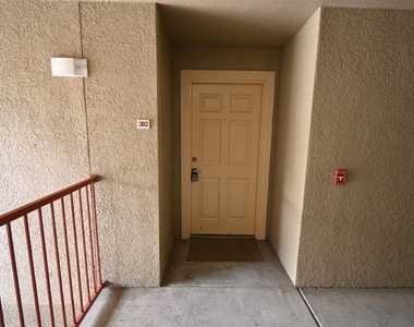 36015 Deer Creek Drive - Photo Thumbnail 3