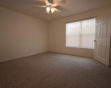 36015 Deer Creek Drive - Photo Thumbnail 13