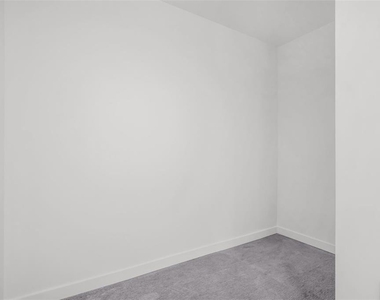 400 Central Avenue - Photo Thumbnail 26