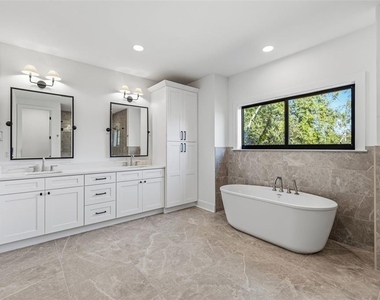 3012 S Esperanza Avenue - Photo Thumbnail 15