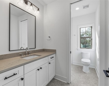 3012 S Esperanza Avenue - Photo Thumbnail 21