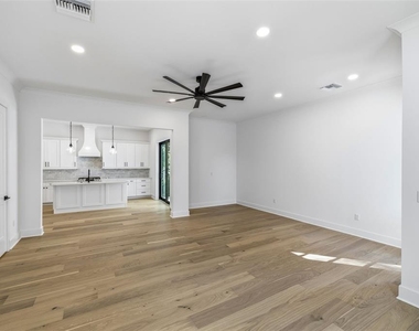 3012 S Esperanza Avenue - Photo Thumbnail 5