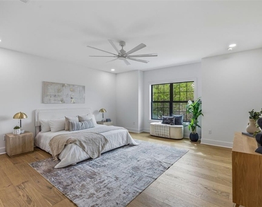3010 S Esperanza Avenue - Photo Thumbnail 18