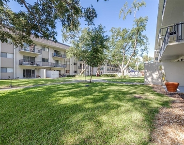 4606 W Gray Street - Photo Thumbnail 15