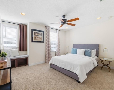 4527 Scarlet Loop - Photo Thumbnail 12