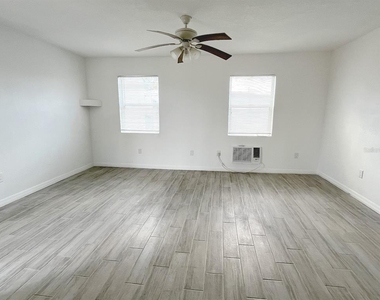 25 Lynn Way - Photo Thumbnail 7