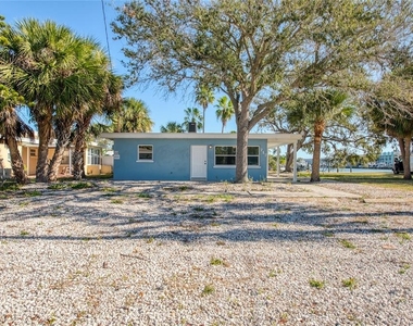 717 E Gulf Boulevard - Photo Thumbnail 63