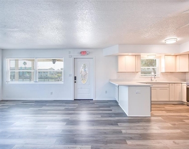 717 E Gulf Boulevard - Photo Thumbnail 55