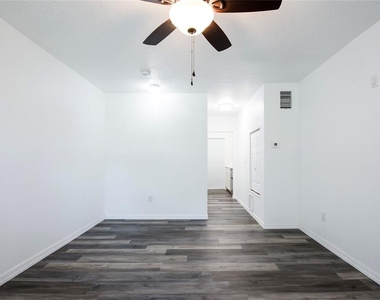 717 E Gulf Boulevard - Photo Thumbnail 28