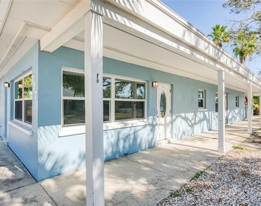 717 E Gulf Boulevard - Photo Thumbnail 1