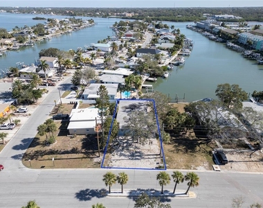 717 E Gulf Boulevard - Photo Thumbnail 26