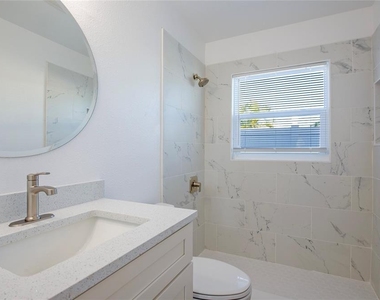 717 E Gulf Boulevard - Photo Thumbnail 48