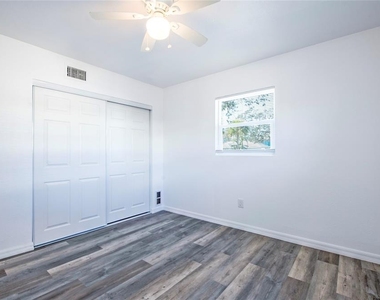 717 E Gulf Boulevard - Photo Thumbnail 4