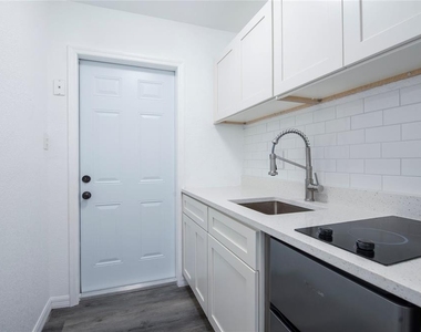 717 E Gulf Boulevard - Photo Thumbnail 33