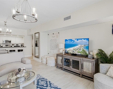 1460 Gulf Boulevard - Photo Thumbnail 9