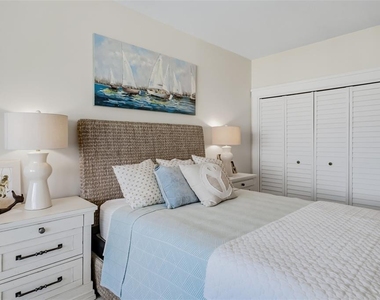 1460 Gulf Boulevard - Photo Thumbnail 34