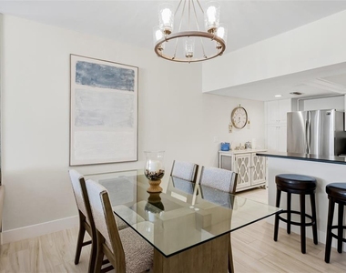 1460 Gulf Boulevard - Photo Thumbnail 16