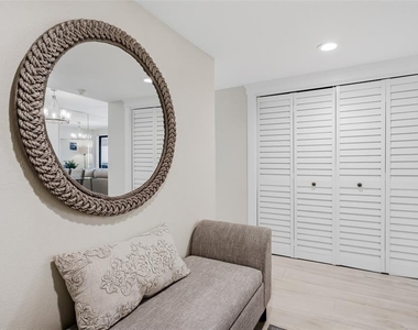 1460 Gulf Boulevard - Photo Thumbnail 21