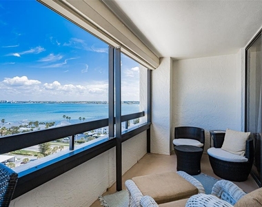 1460 Gulf Boulevard - Photo Thumbnail 11