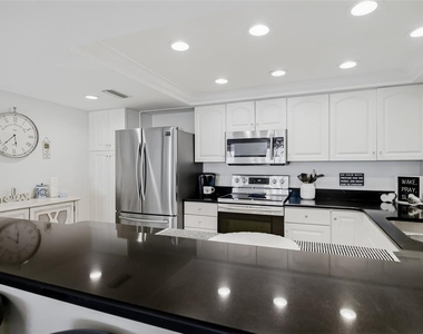 1460 Gulf Boulevard - Photo Thumbnail 20