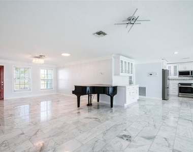 551 Crystal Drive - Photo Thumbnail 29