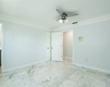 551 Crystal Drive - Photo Thumbnail 38